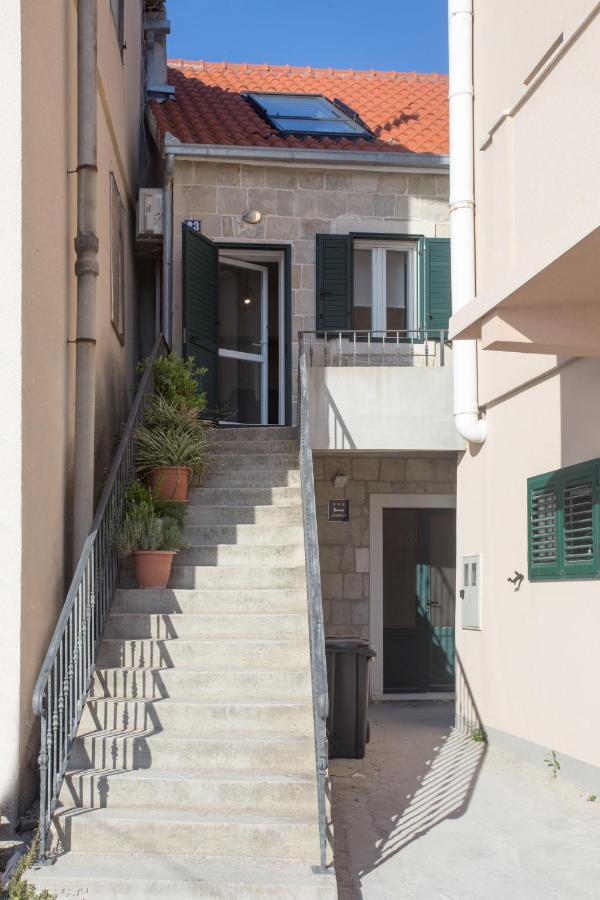 Beach Apartment Korina Sumpetar Kültér fotó