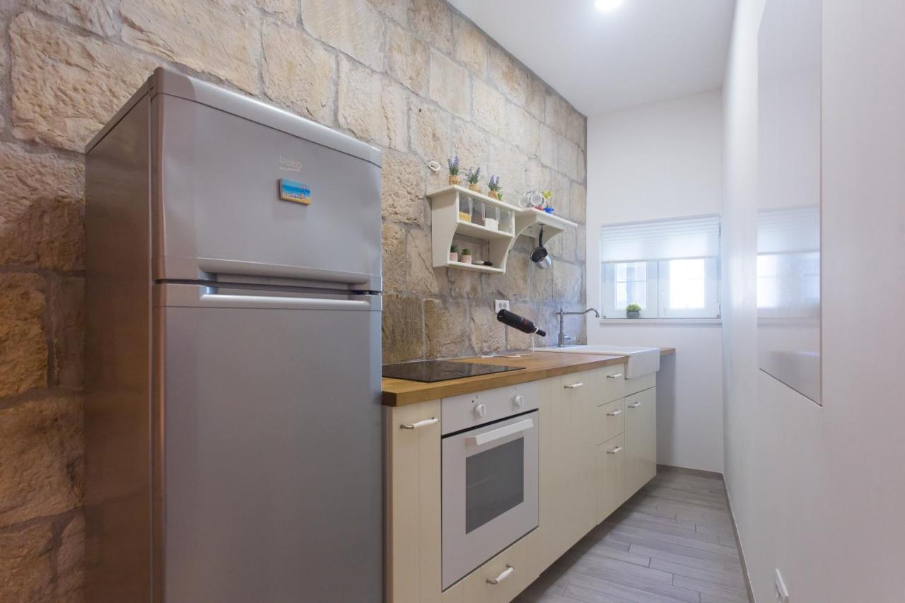 Beach Apartment Korina Sumpetar Kültér fotó