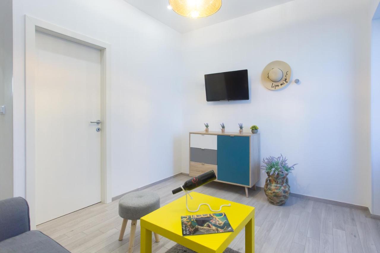 Beach Apartment Korina Sumpetar Kültér fotó